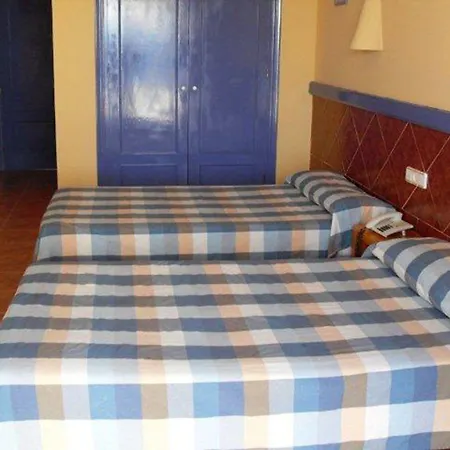Otel Playa 2*